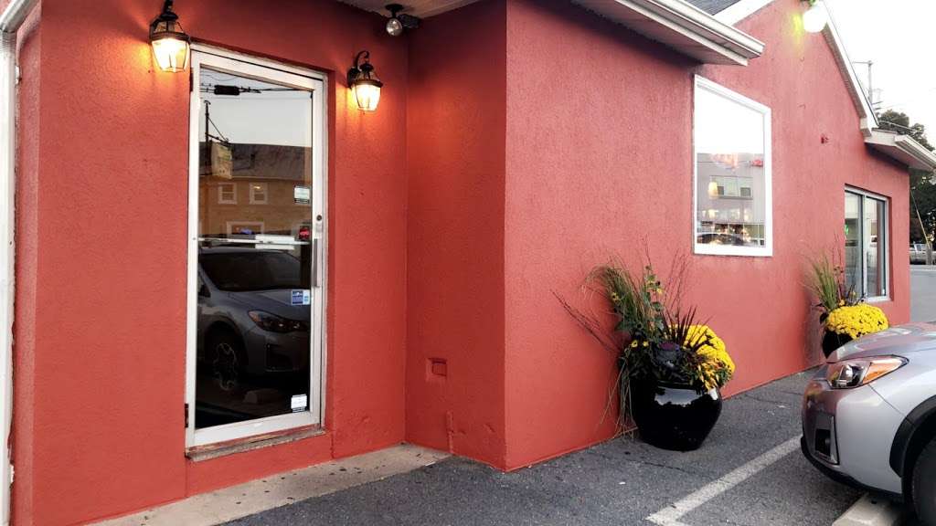 Mazzolas Italian Restaurante | 3675 Pricetown Rd, Fleetwood, PA 19522 | Phone: (610) 944-7651