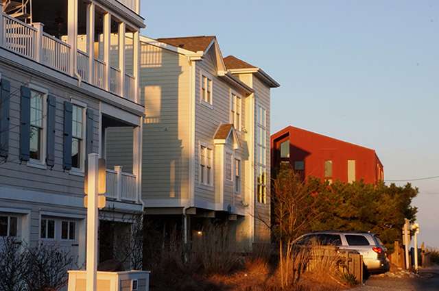 The Sand Trap in South Bethany | 1 N 5th St, Bethany Beach, DE 19930, USA | Phone: (240) 605-9642