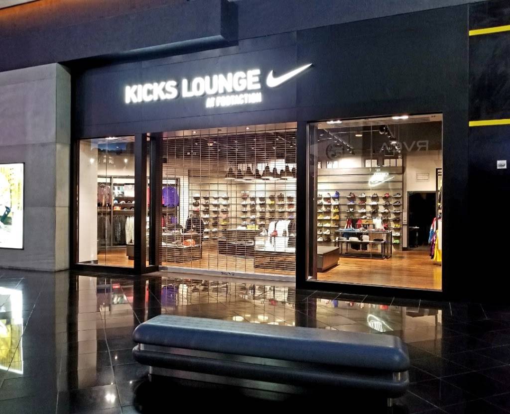 Kicks Lounge At Footaction | 3663 S Las Vegas Blvd Ste 390, Las Vegas, NV 89109, USA | Phone: (702) 734-0295