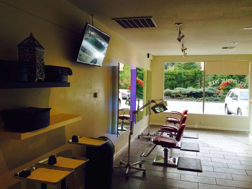 Buggie Nix-Delousing Salon | 2412 Sir Francis Drake Blvd, Fairfax, CA 94930, USA | Phone: (415) 521-5170