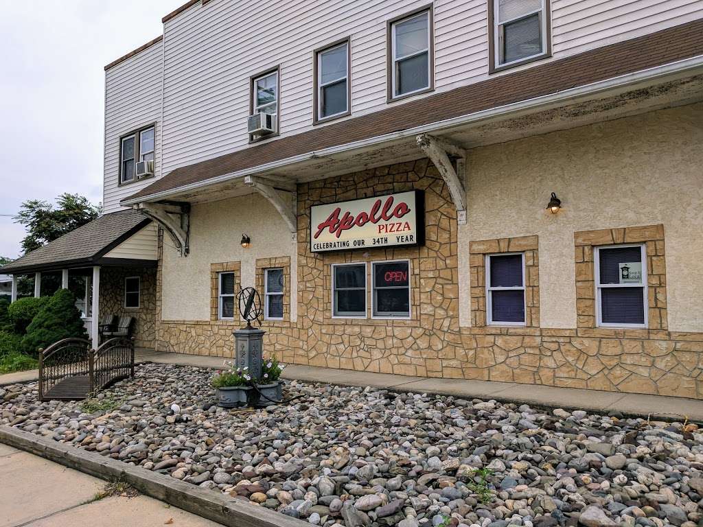 Apollo Pizza Bar & Restaurant | 1834 Farragut Ave, Bristol, PA 19007, USA | Phone: (215) 785-6478