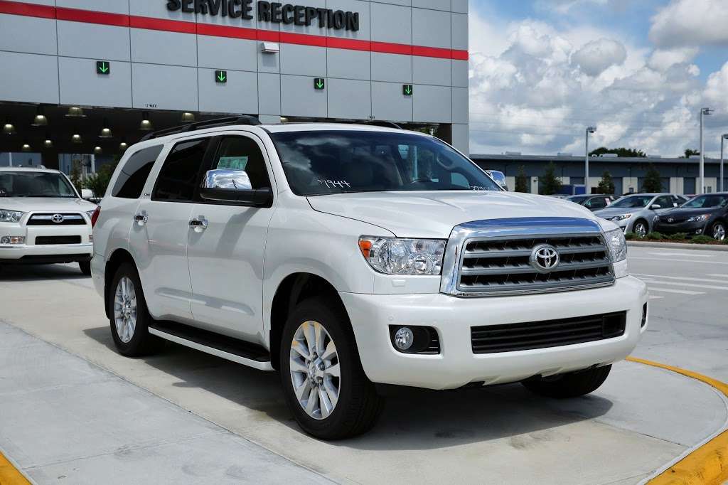 Toyota of Clermont | 16851 FL-50, Clermont, FL 34711, USA | Phone: (352) 404-7000