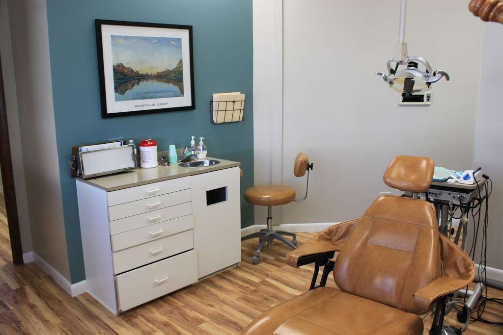 Hovick Craig J DDS | 1055 17th Ave Suite 101, Longmont, CO 80501, USA | Phone: (303) 678-5253