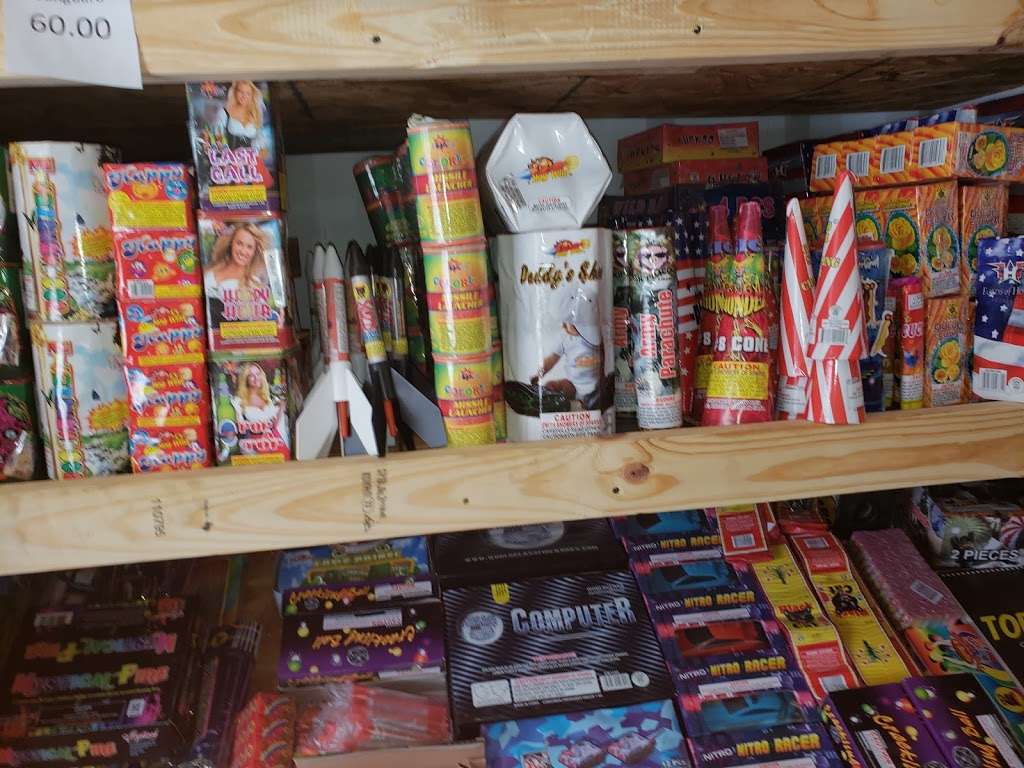 RABIDFIREWORKS#2 | 19308 Morton Rd, Katy, TX 77449, USA | Phone: (832) 882-5736