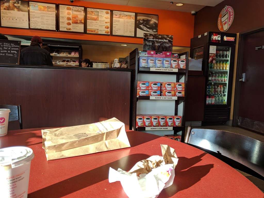 Dunkin | 17 Railroad Ave, Rockport, MA 01966, USA | Phone: (978) 546-1603