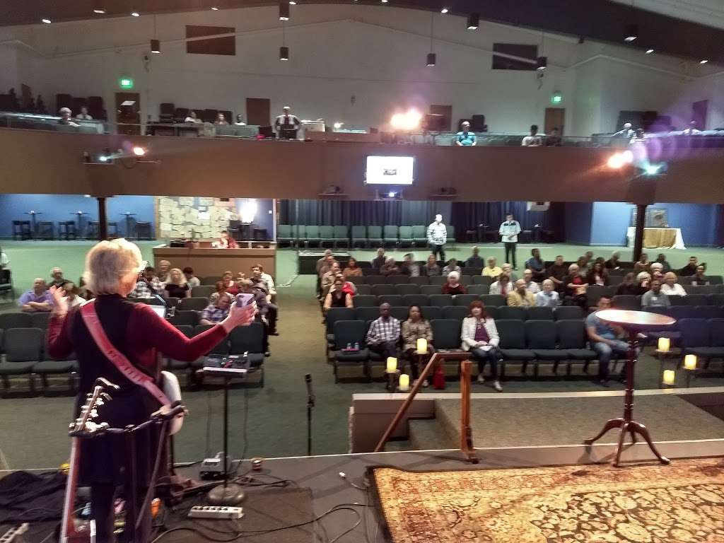 Crossroads Bible Church | 1670 Moorpark Ave, San Jose, CA 95128, USA | Phone: (408) 288-4115