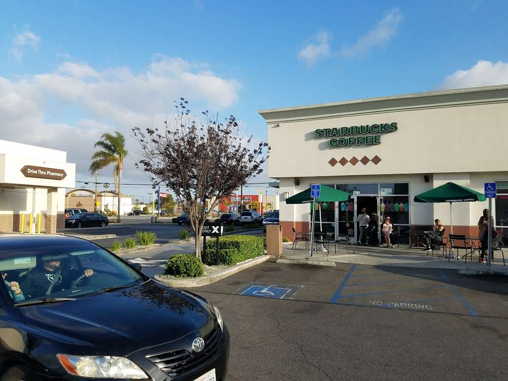Starbucks | 2161 W Rosecrans Ave #100, Compton, CA 90222, USA | Phone: (310) 638-4707