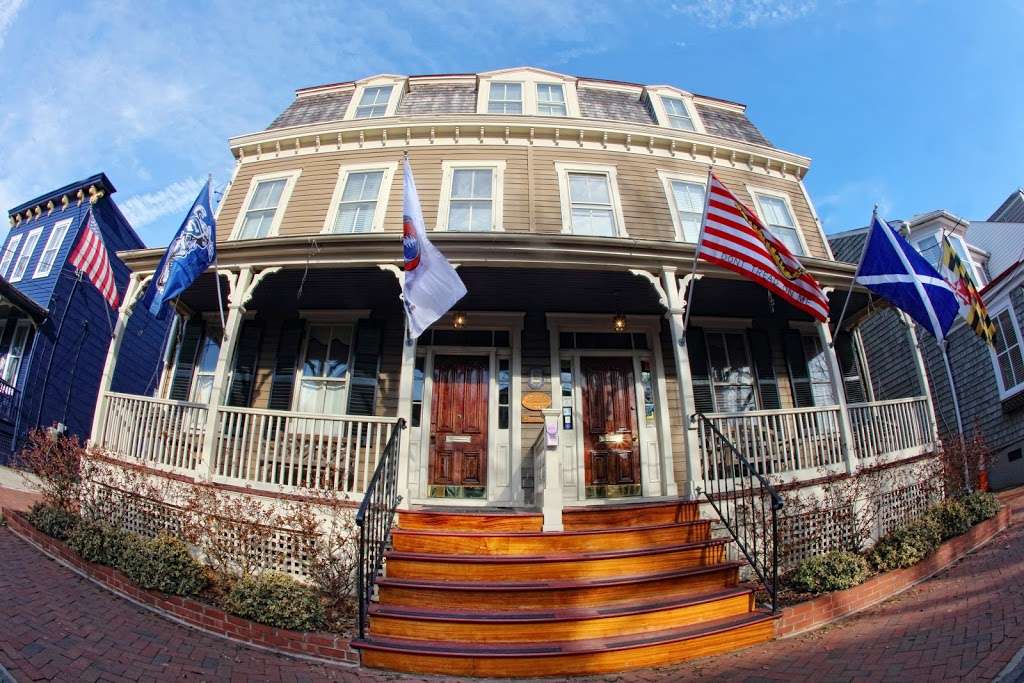 Flag House Inn | 26 Randall St, Annapolis, MD 21401, USA | Phone: (410) 280-2721
