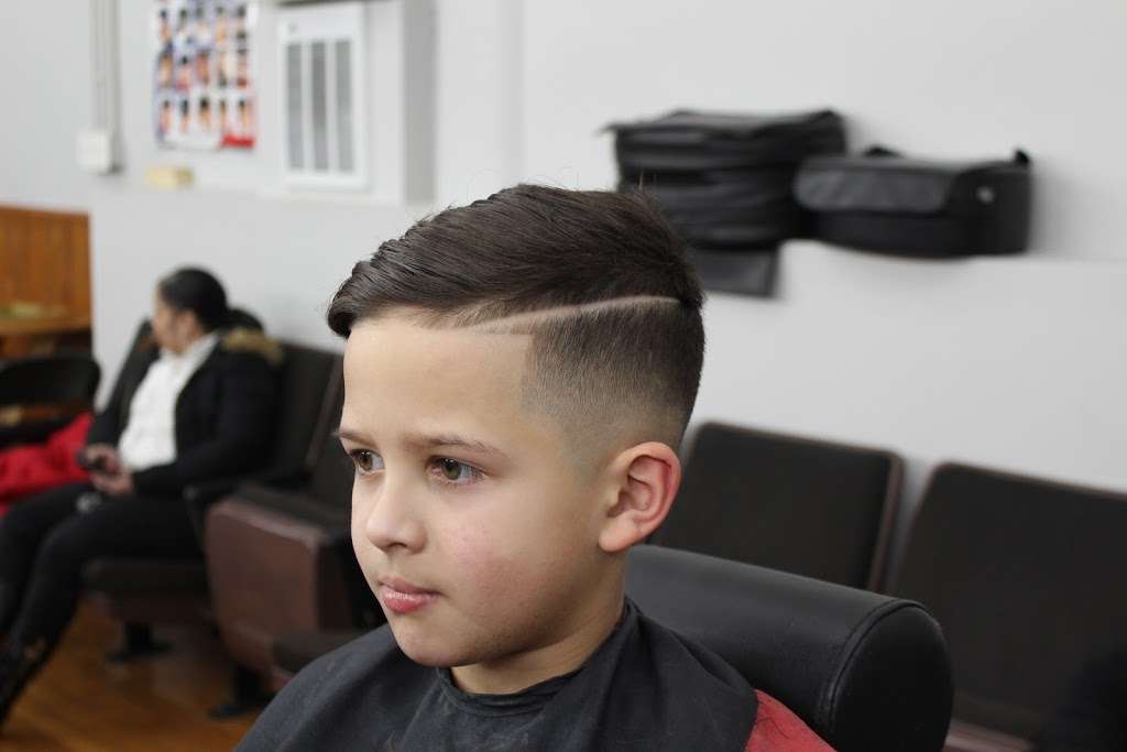 D Goku Barber Shop | 431 E Wyoming Ave, Philadelphia, PA 19120, USA | Phone: (267) 680-2628