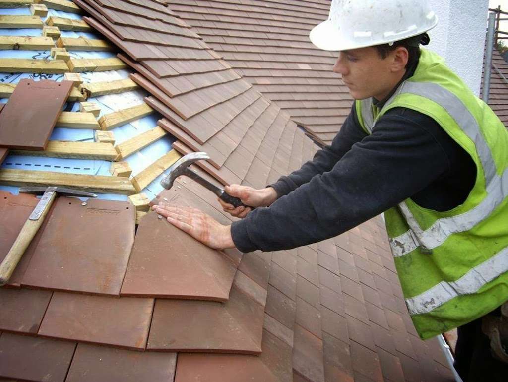 Superior Roofing & Building Kent | 76 Beechwood Dr, Meopham, Gravesend DA13 0TX, UK | Phone: 01732 820124