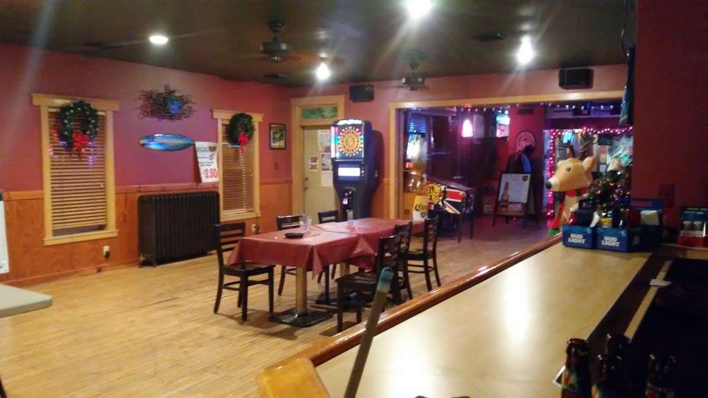 Village Tavern | 63 N Centre Ave, Leesport, PA 19533, USA | Phone: (610) 926-1637