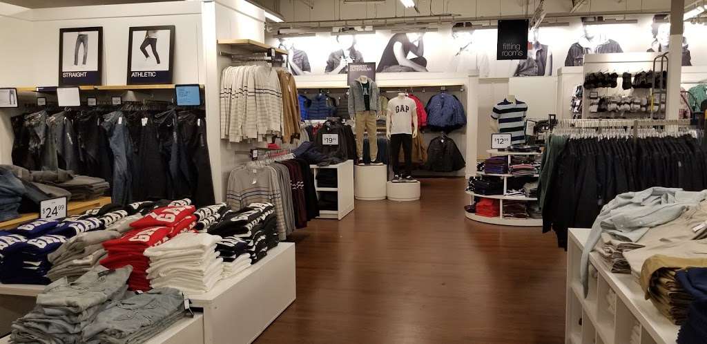 Gap Outlet | 1000 PA-611, Tannersville, PA 18372 | Phone: (570) 619-6530