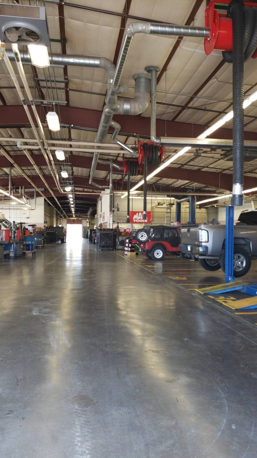 Auto Craft Shop | 2427 Wetzel Ave, Fort Carson, CO 80913, USA | Phone: (719) 526-2147