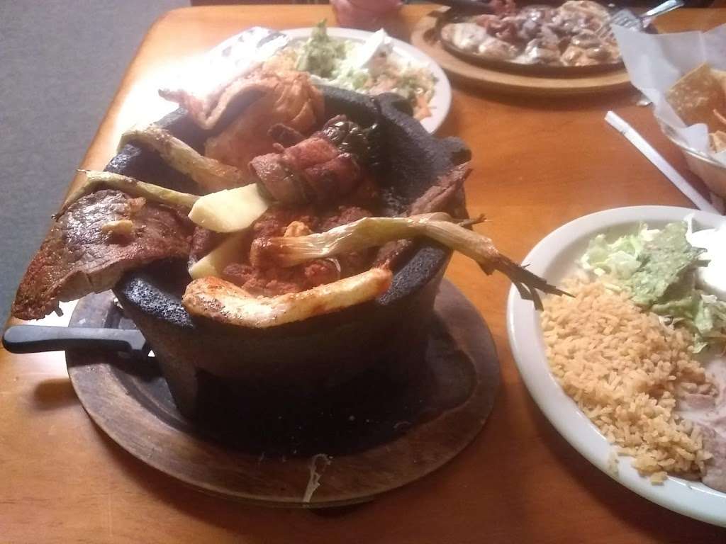 Los Chachos Mexican Cuisine | 4747 State Rd 46, Bloomington, IN 47404, USA | Phone: (812) 876-8447 Los Chachos Mexican Cuisine | 4747 State Rd 46, Bloomington, IN 47404, USA | Phone: (812) 876-8447