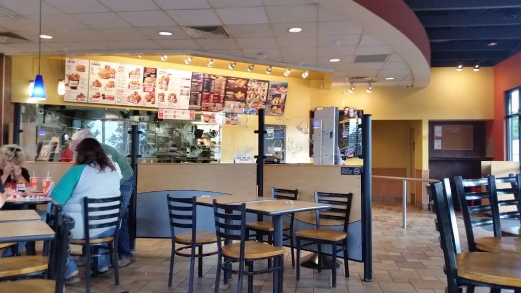 KFC | 3 Airport Rd, Shippensburg, PA 17257 | Phone: (717) 477-9078