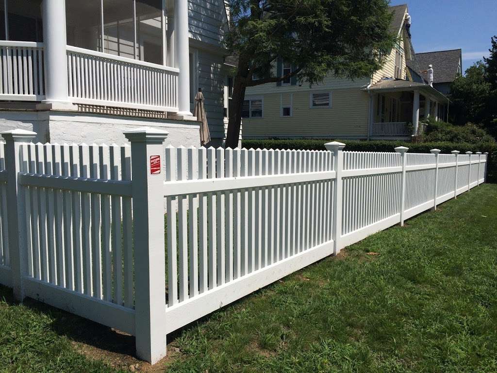 Future Fence and Painting, Inc. | 336 Fayette Ave, Mamaroneck, NY 10543, USA | Phone: (914) 698-0150