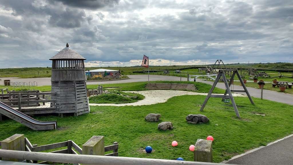 Essex Wildlife Trust Thurrock Thameside Nature Park | Mucking Wharf Rd, Stanford-le-Hope SS17 0RN, UK | Phone: 01375 643342