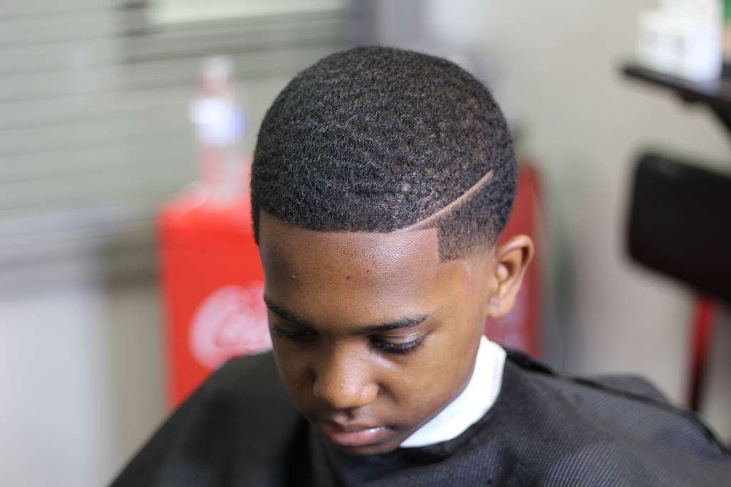 K-TRAIN Barbershop | 1801 S Dairy Ashford Rd Suite B-11, Houston, TX 77077, USA | Phone: (281) 739-3343