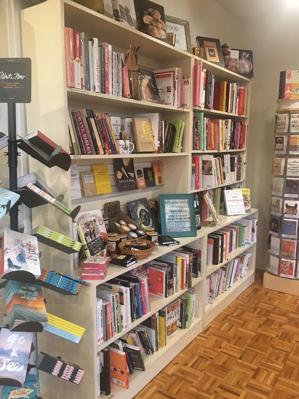 The Lahaska Bookshop | Peddlers Village Store, 162 Carousel Ln & Rte 263 A, Lahaska, PA 18931, USA | Phone: (267) 544-5131