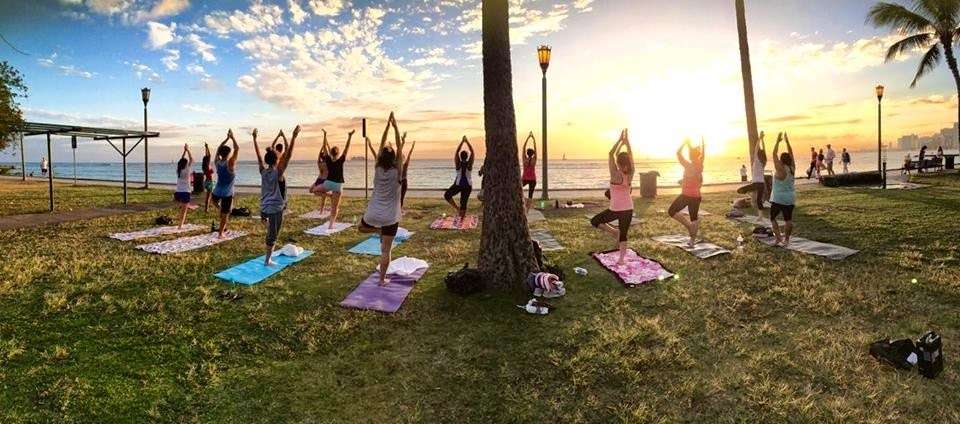 Beach Sunset Yoga Hawaii in San Diego | 8230 Camino Del Oro, La Jolla, CA 92037, USA | Phone: (619) 537-6155