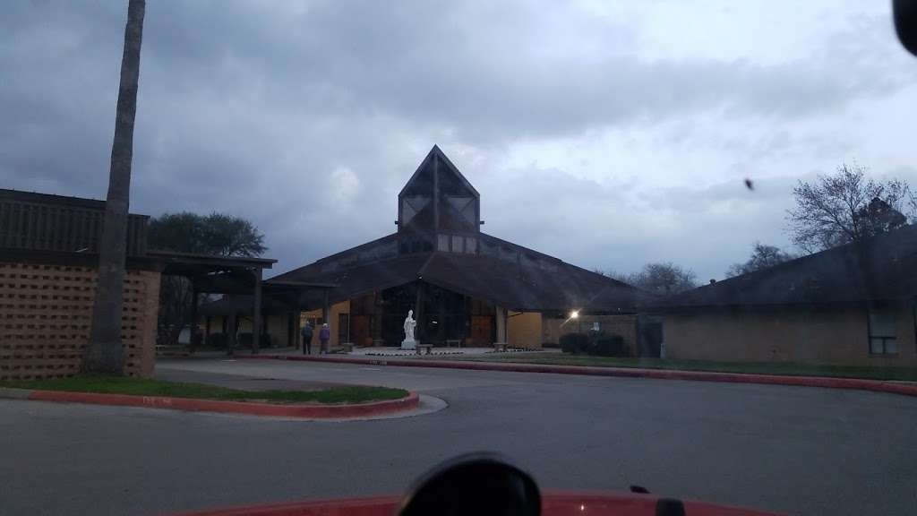 St Augustine Catholic Church | 5560 Laurel Creek Way, Houston, TX 77017, USA | Phone: (713) 946-2768