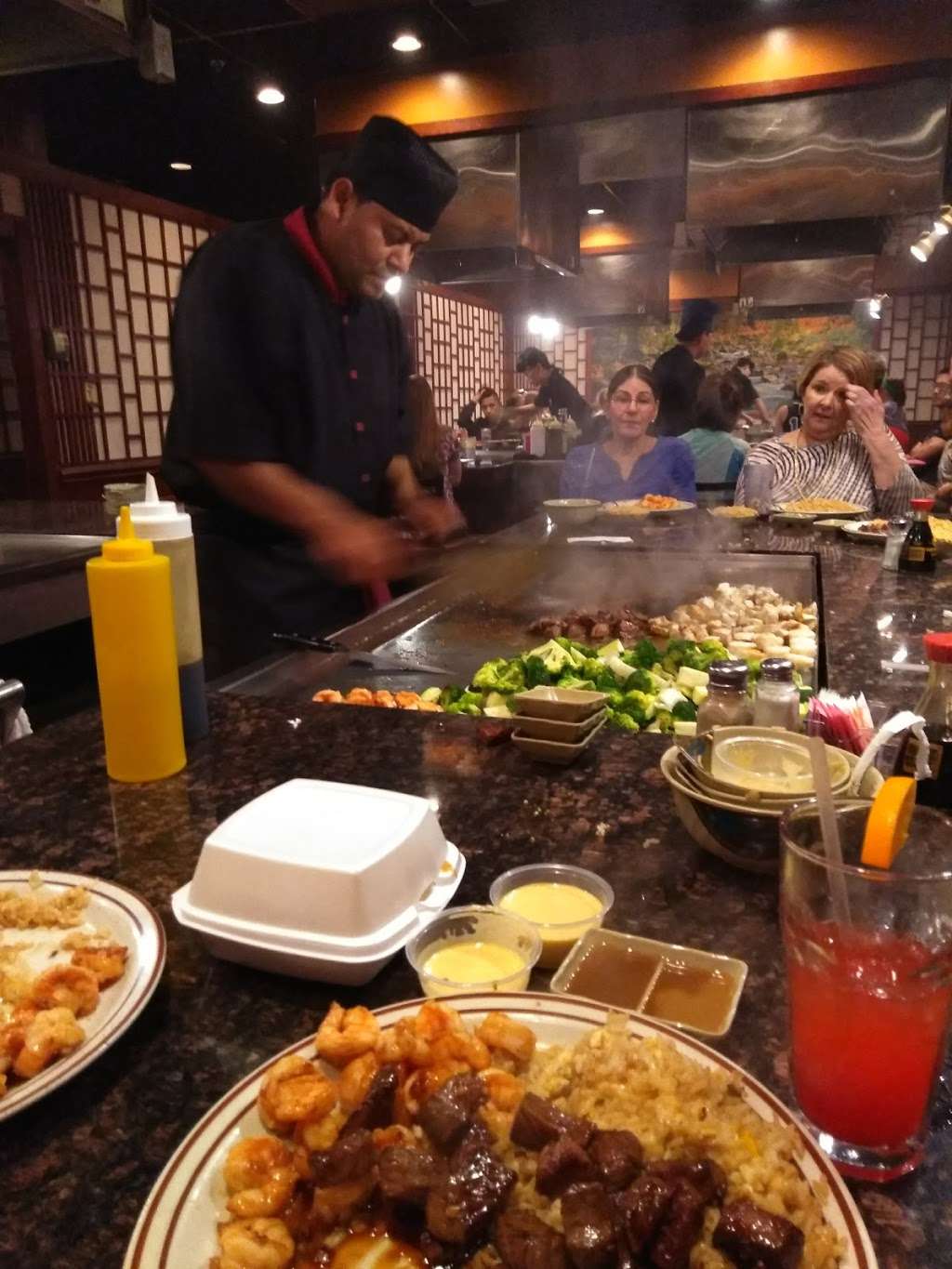 Hibachi Japanese Steak House & Sushi Bar , Bear DE | 1160 Pulaski Hwy, Bear, DE 19701, USA | Phone: (302) 838-0414