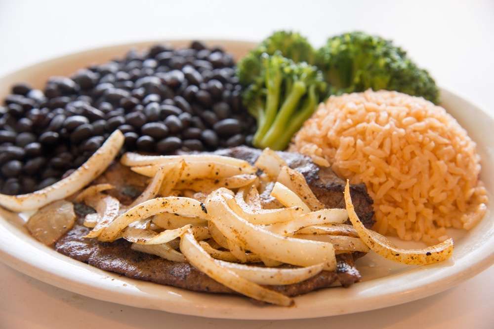 Plaza Jalisco | 7813 Ocean Gateway, Easton, MD 21601 | Phone: (410) 770-8550