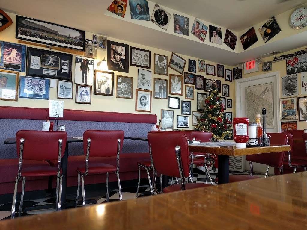 Double S Diner | 154 NJ-23, Wantage, NJ 07461, USA | Phone: (973) 702-0933