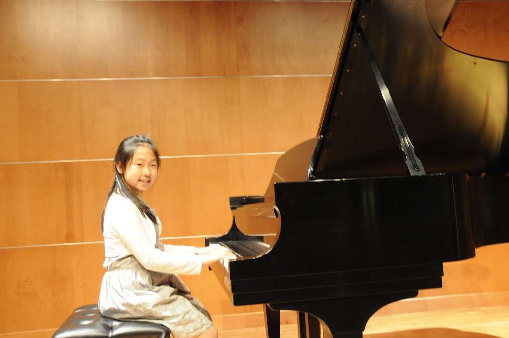 Aileen Chung Piano Studio | 492 Dorchester Rd, Ridgewood, NJ 07450, USA | Phone: (201) 681-7082