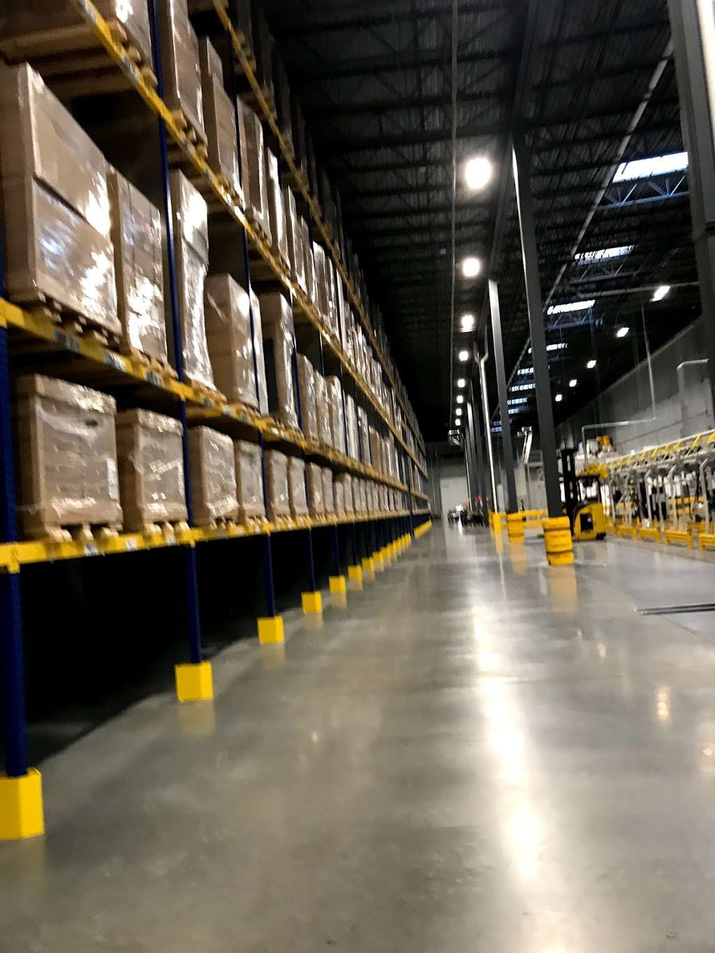 IKEA Distribution Center | 650 Emerald Dr, Joliet, IL 60433, USA | Phone: (815) 774-1019