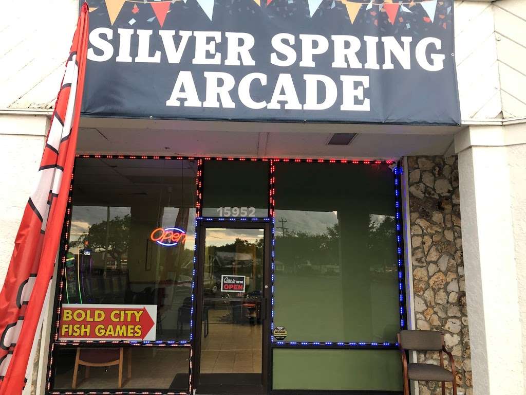 Silver spring internet cafe | 15952 E, FL-40, Silver Springs, FL 34488, USA | Phone: (978) 533-4135
