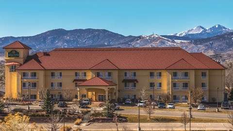 La Quinta Inn & Suites by Wyndham Loveland | 1450 Cascade Ave, Loveland, CO 80538, USA | Phone: (970) 622-8600