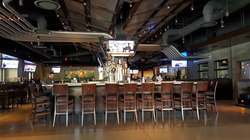 Yard House | 11800 Domain Blvd Suite 700, Austin, TX 78758, USA | Phone: (512) 836-0174