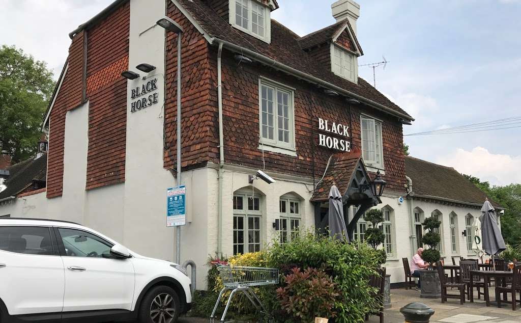 The Black Horse | Crofton Rd, Orpington BR6 8NW, UK | Phone: 01689 889021