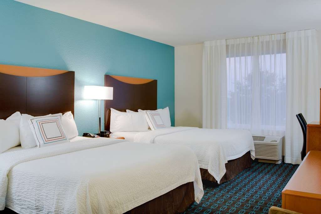 Fairfield Inn & Suites by Marriott Titusville Kennedy Space Cent | 4735 Helen Hauser Blvd, Titusville, FL 32780, USA | Phone: (321) 385-1818