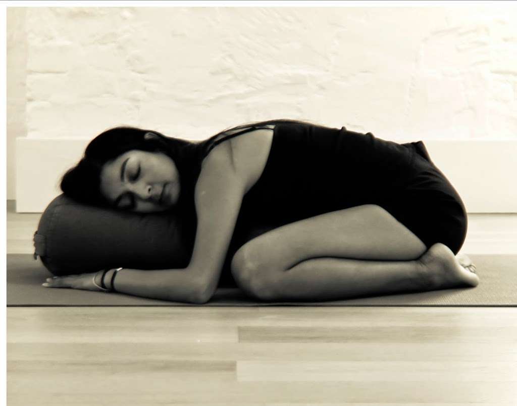 Yoga with Divya | 1 Dresden Cl, London NW6 1XP, UK | Phone: 07930 410387