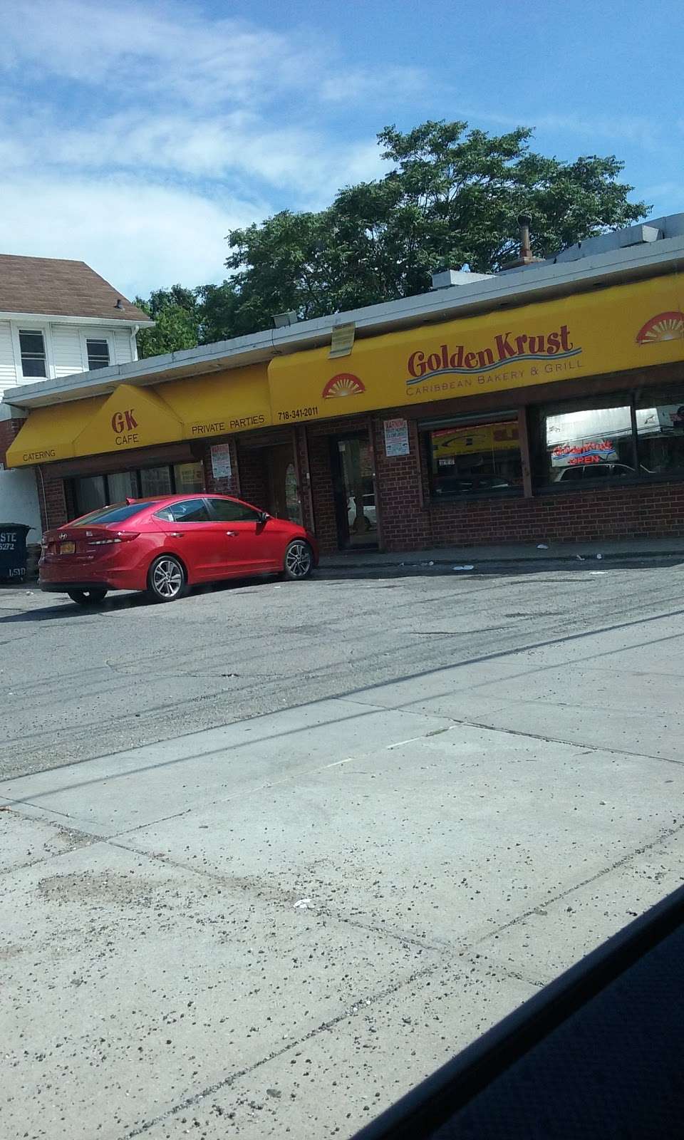 Golden Krust | 135-58 Brookville Blvd, Rosedale, NY 11422, USA | Phone: (718) 341-2011