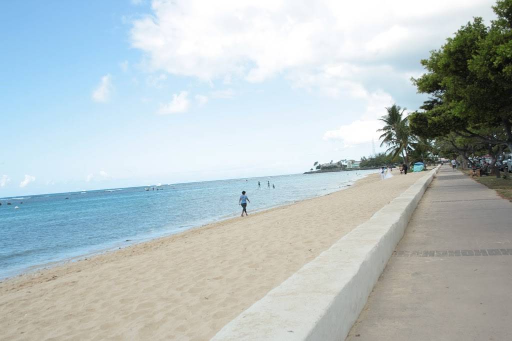 Surf HNL | Ala Moana Beach Park, Honolulu, HI 96814, USA | Phone: (808) 772-4583