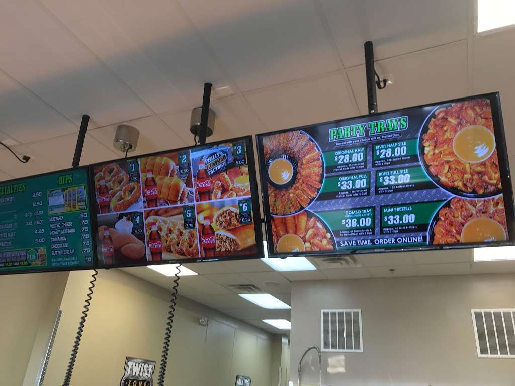 Philly Pretzel Factory | 225 Brierhill Dr, Bel Air, MD 21015, USA | Phone: (410) 638-8300