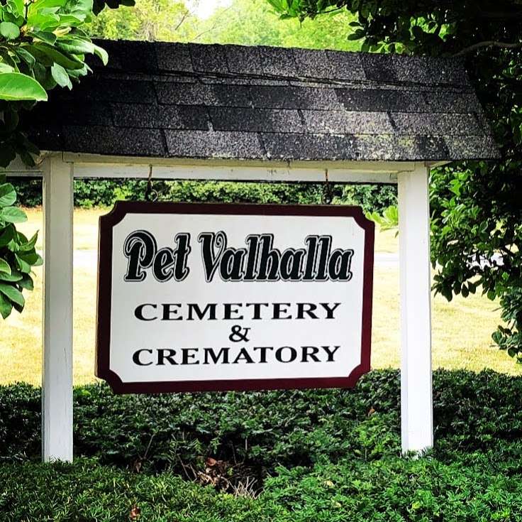 Andersons Pet Valhalla | 10025 Kraut Rd, Franksville, WI 53126, USA | Phone: (262) 886-0552