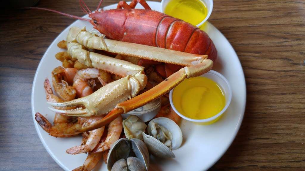 Boston Lobster Feast | 8731 International Dr, Orlando, FL 32819, USA | Phone: (407) 248-8606