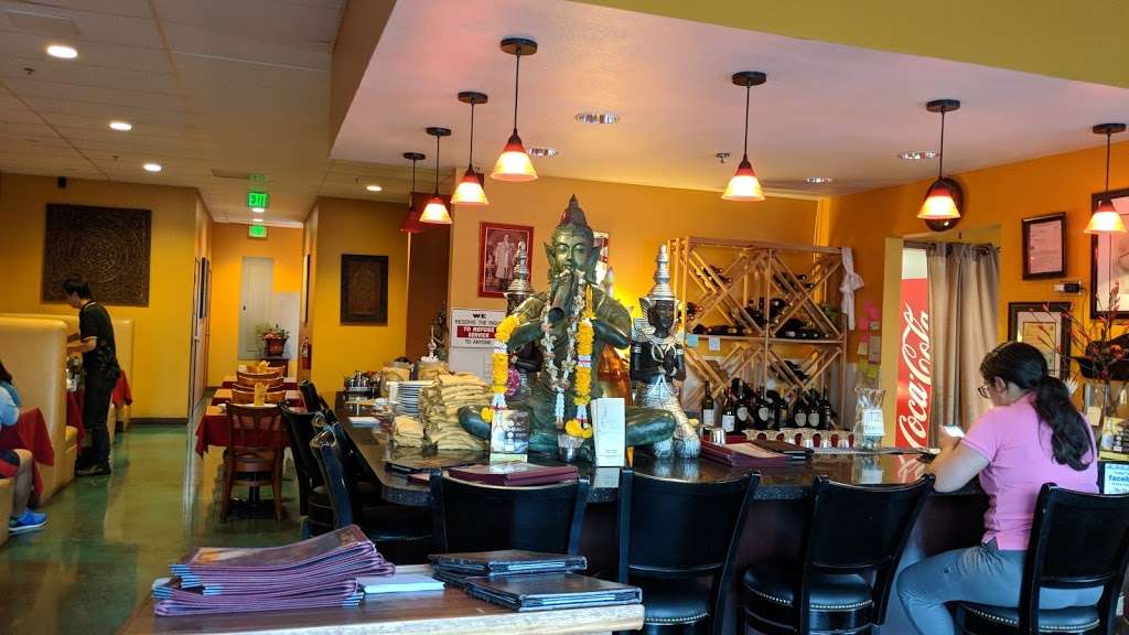 Mea kwan Thai Cuisine | 2326 Proctor Valley Rd, Chula Vista, CA 91914 | Phone: (619) 397-4584