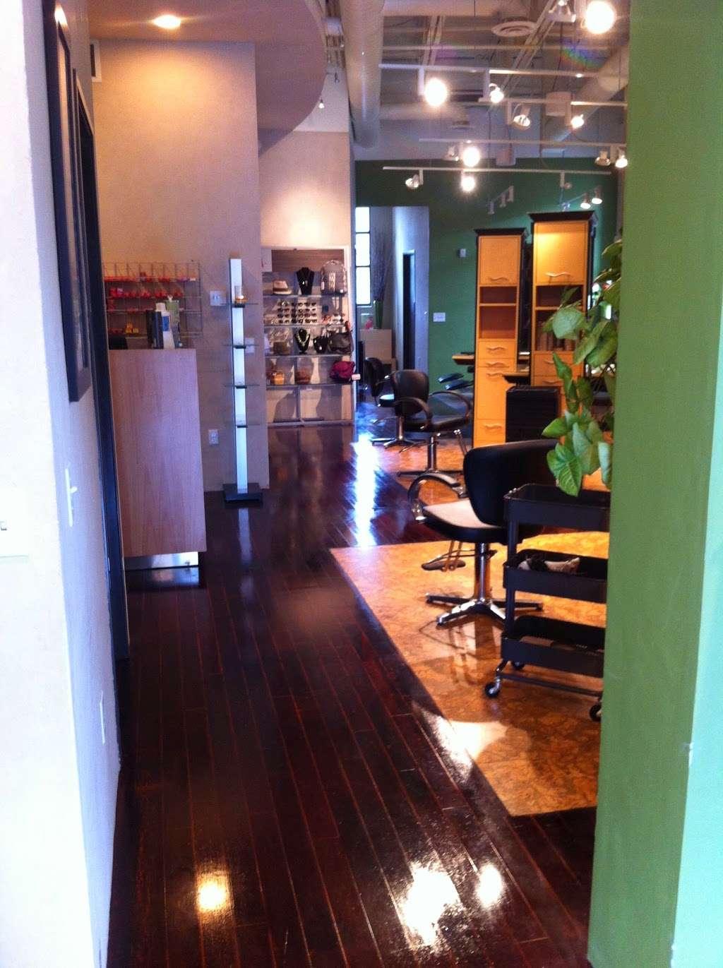 Relax Salon & Color Studio | 25567 Conifer Rd, Conifer, CO 80433, USA | Phone: (303) 838-4511
