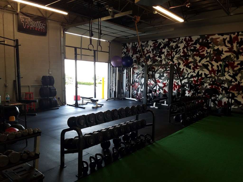 Fire Team Fitness | 3540 Stern Ave #109, St. Charles, IL 60174 | Phone: (630) 564-6425