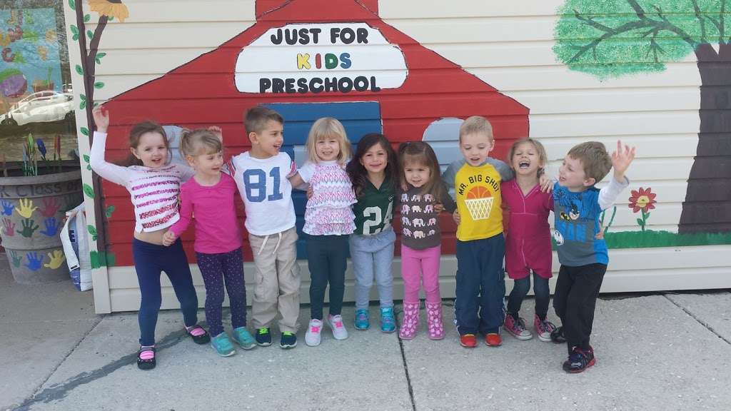 Just For Kids Preschool and Learning Center | 2575 Plainfield-Naperville Rd, Naperville, IL 60564, USA | Phone: (630) 357-8749