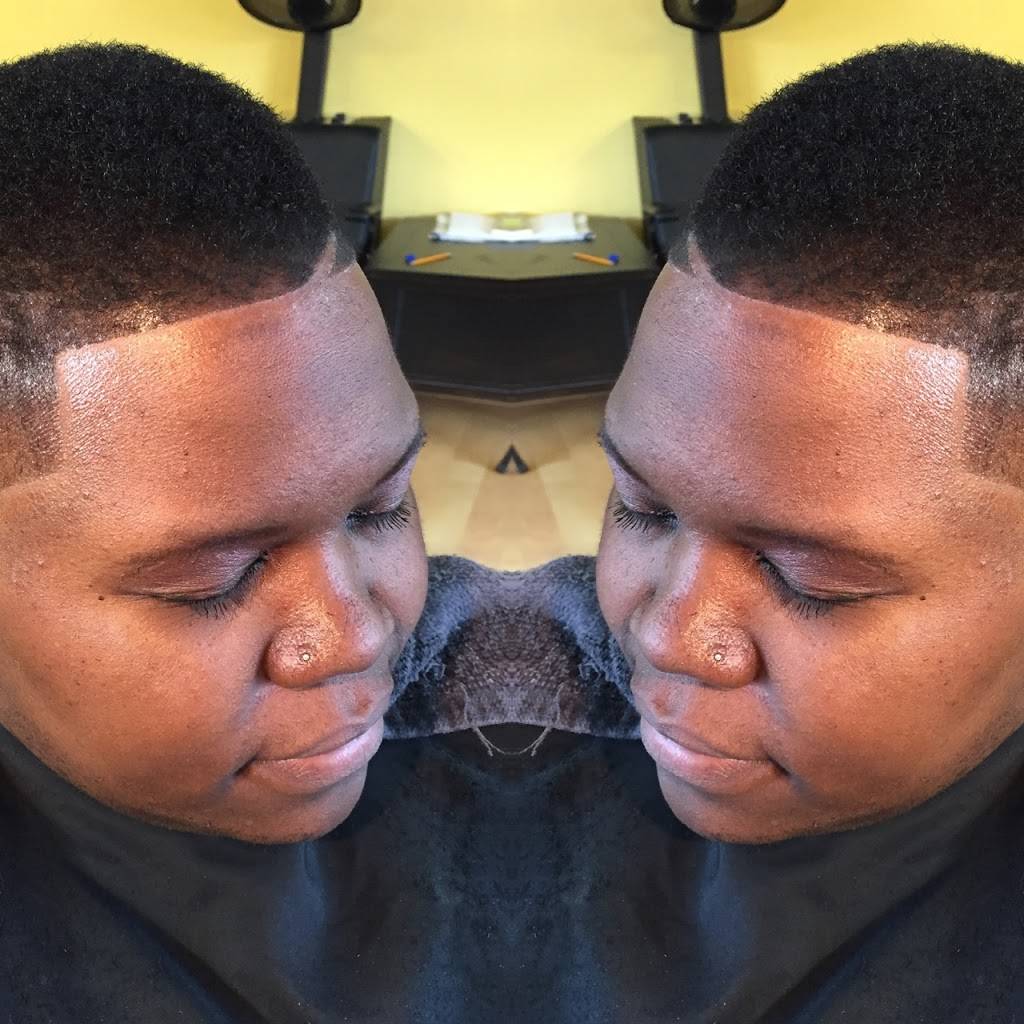 BarberOne Lounge Barbershop | 1128 7th St W, St Paul, MN 55102 | Phone: (651) 300-2458