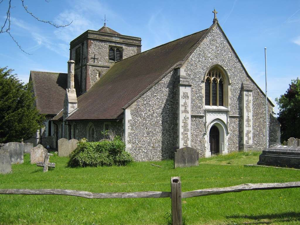 St Margarets | Church Ln, Chipstead, Coulsdon CR5 3RD, UK | Phone: 01737 552160