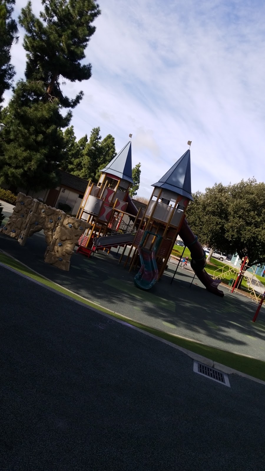 Irvington Community Park | 41885 Blacow Rd, Fremont, CA 94538 | Phone: (510) 494-4334