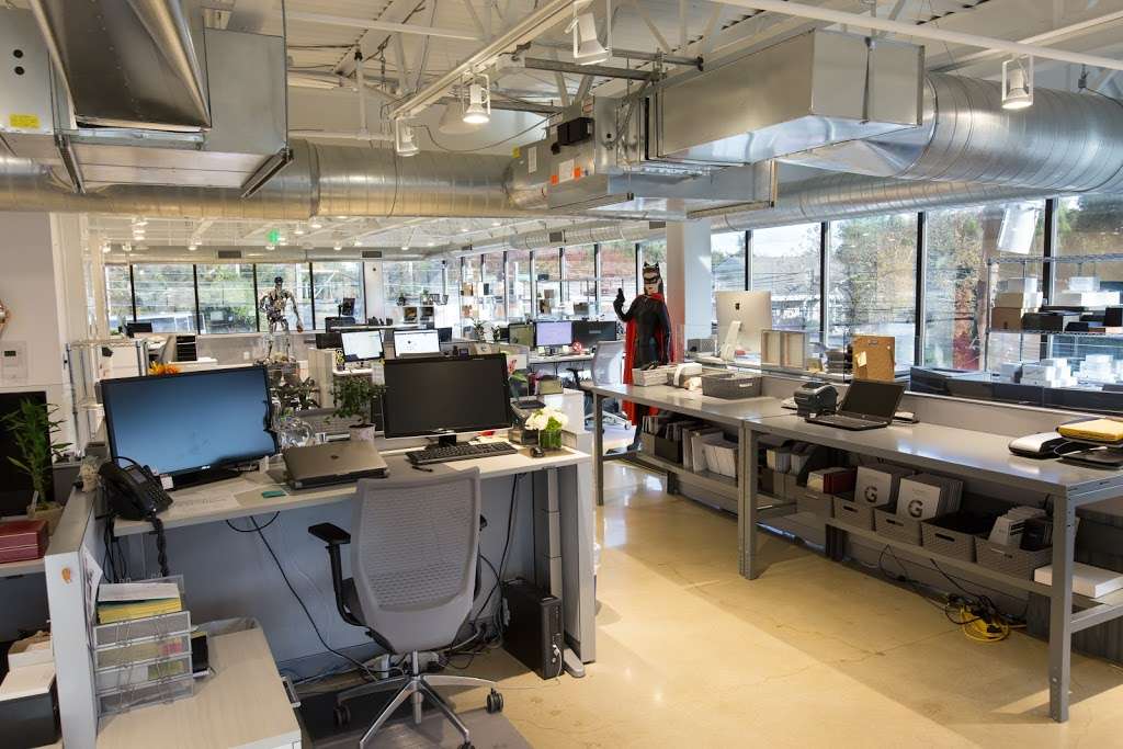 WatchBox 166 E Levering Mill Rd, Bala Cynwyd, PA 19004, USA BusinessYab