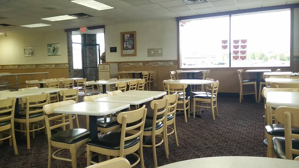 Wendys | 255 E Maryland Ave W, St Paul, MN 55117, USA | Phone: (651) 760-4724